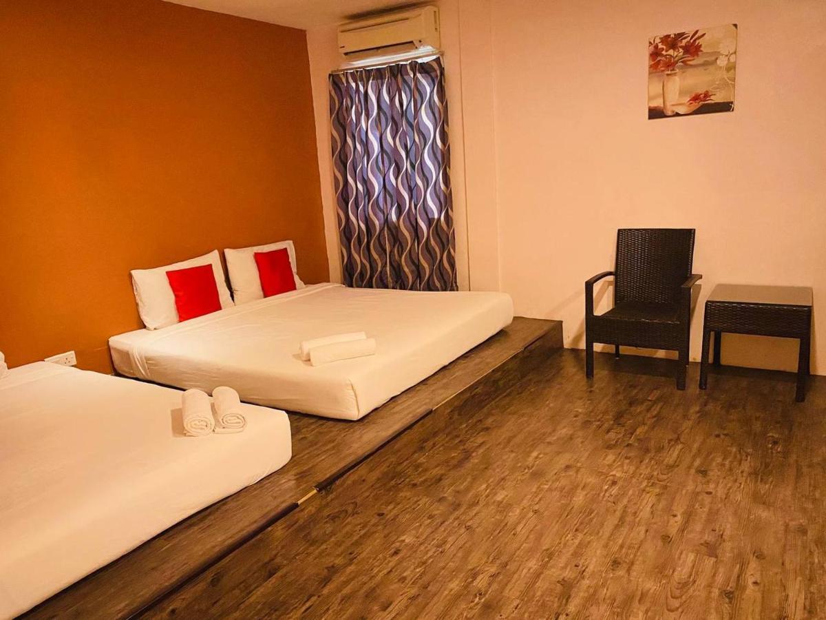 Orange Hotel Segamat Buitenkant foto