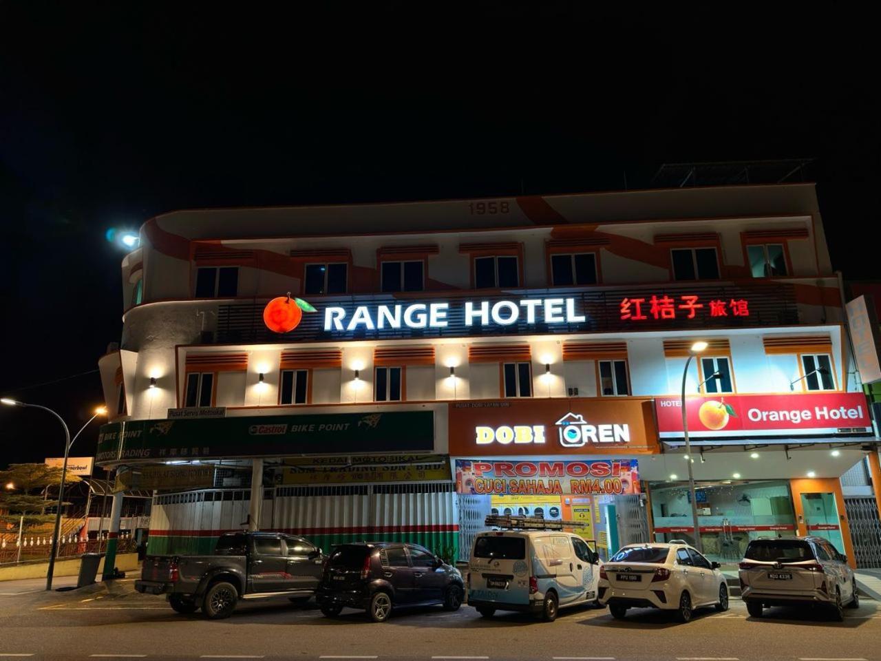 Orange Hotel Segamat Buitenkant foto
