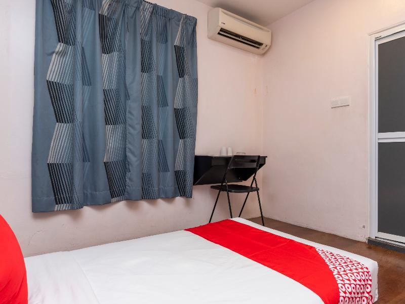 Orange Hotel Segamat Buitenkant foto